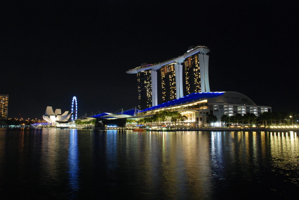 Marina Bay, Marina Bay Sands, ArtScience Museum, Singapore Flyer by night
